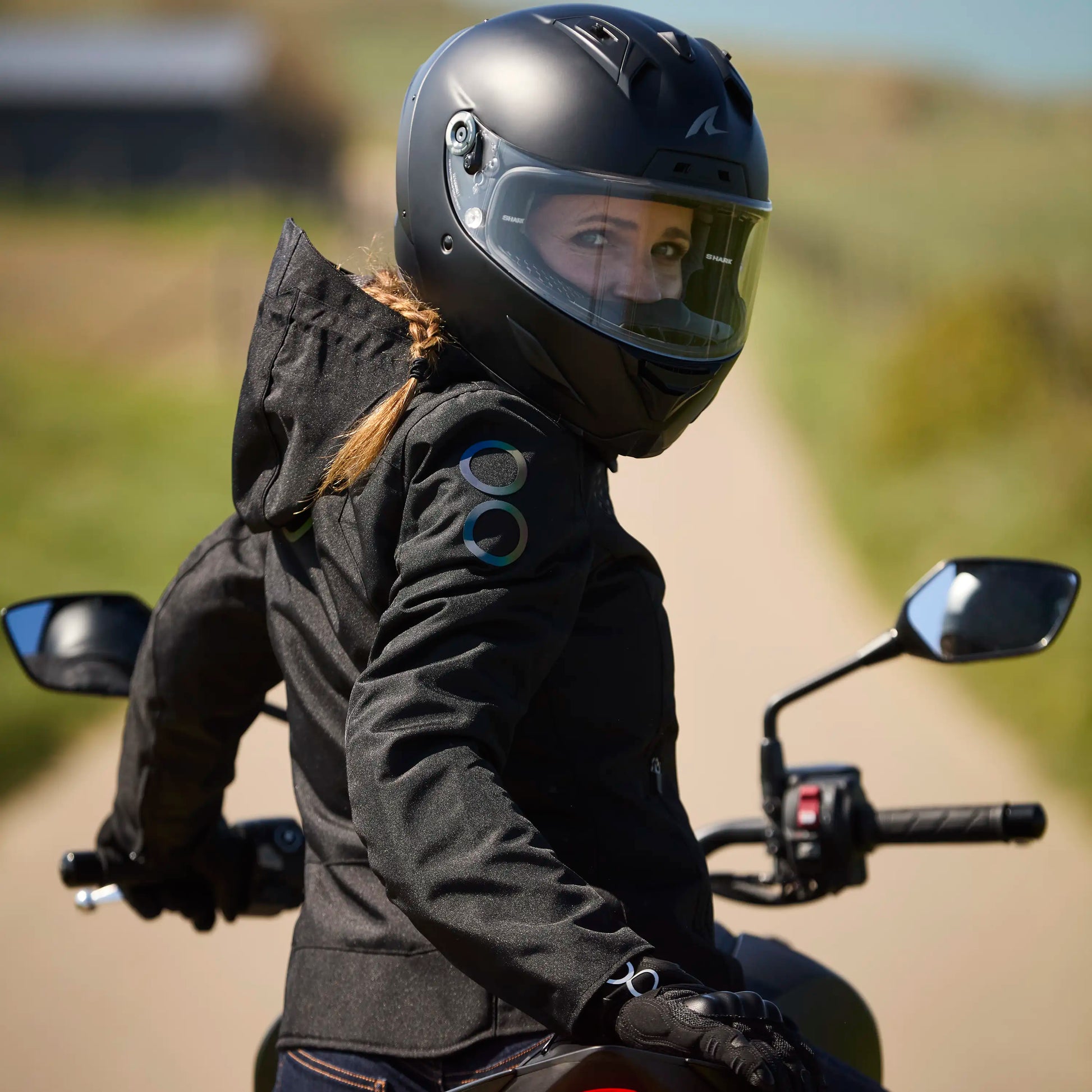 LADY WARWICK Black – Bering1